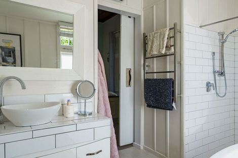 Photo of property in 1 Latham Street, Napier South, Napier, 4110