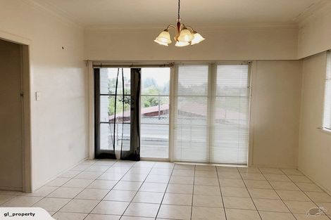 Photo of property in 2137 Great North Road, Avondale, Auckland, 0600