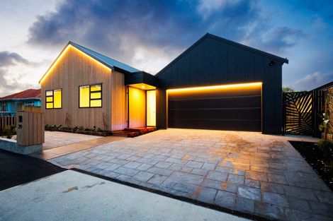 Photo of property in 29 Hardie Street, Hokowhitu, Palmerston North, 4410