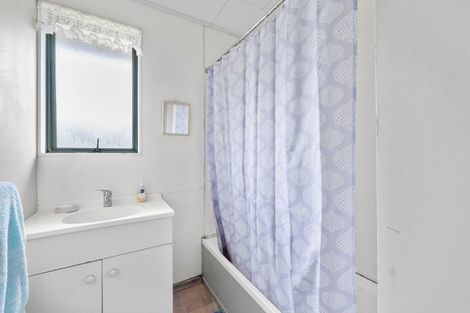 Photo of property in 2a Werrina Crescent, Mangakakahi, Rotorua, 3015