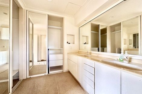 Photo of property in 13 Peter Terrace, Castor Bay, Auckland, 0620