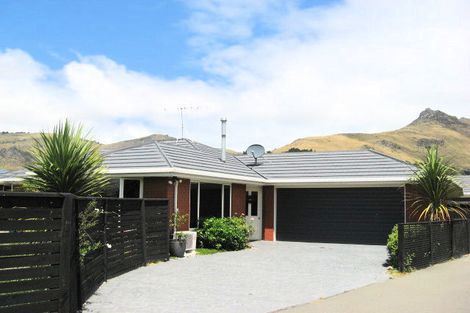 Photo of property in 14 Wendy Place, Heathcote Valley, Christchurch, 8022