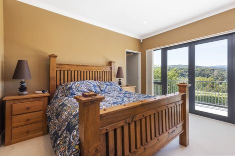 Photo of property in 72 Emerald Hill Drive, Birchville, Upper Hutt, 5018