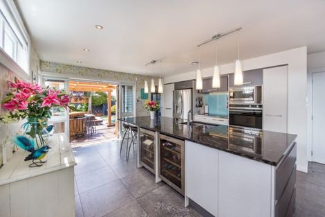 Photo of property in 226 Wairakei Road, Bryndwr, Christchurch, 8053