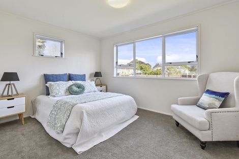 Photo of property in 18 Marybeth Place, Rosehill, Papakura, 2113