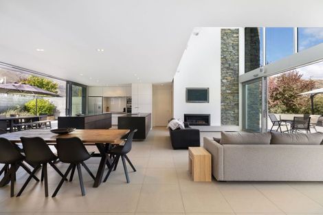 Photo of property in 9 Stewart Street, Frankton, Queenstown, 9300