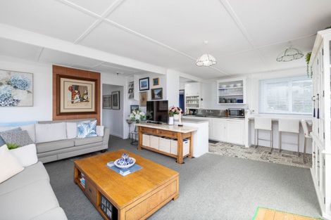 Photo of property in 17 Whero Avenue, Diamond Harbour, Lyttelton, 8971