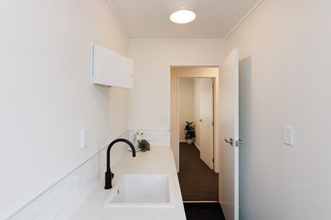 Photo of property in 101b Church Street, West End, Palmerston North, 4412