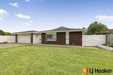 Photo of property in 6 Muirfield Street, Wattle Downs, Auckland, 2103