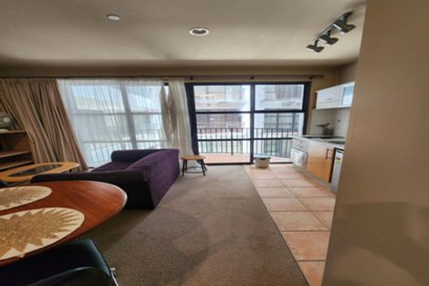 Photo of property in Atrium Apartments, 2i/154 The Terrace, Wellington Central, Wellington, 6011