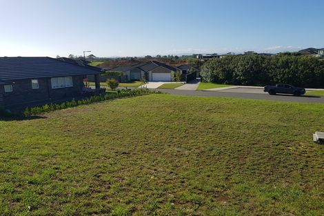 Photo of property in 41 Lakeside Terrace, Omokoroa, 3114