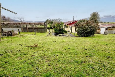 Photo of property in 9 Main Road, Harihari, 7884