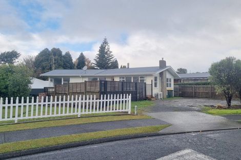 Photo of property in 10 Fuchsia Avenue, Pukete, Hamilton, 3200