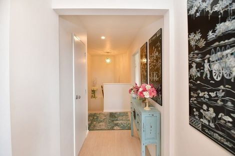 Photo of property in 15/19 Langana Avenue, Browns Bay, Auckland, 0630