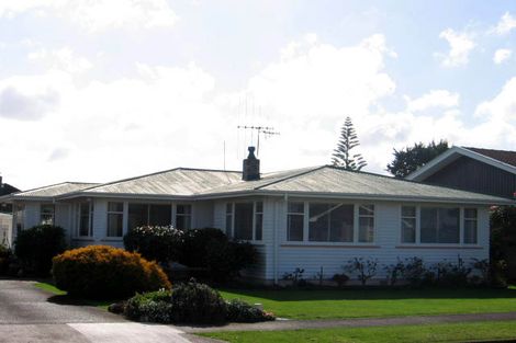 Photo of property in 14 Anglesey Place, Awapuni, Palmerston North, 4412