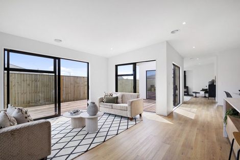 Photo of property in 10 Waterford Farm Road, Halswell, Christchurch, 8025