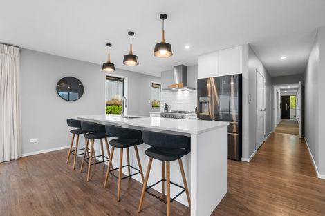 Photo of property in 28a Revell Drive, Ohauiti, Tauranga, 3112