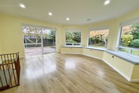 Photo of property in 70 Bowenvale Avenue, Cashmere, Christchurch, 8022