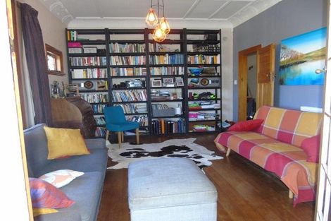 Photo of property in 17 Crawford Road, Kilbirnie, Wellington, 6022