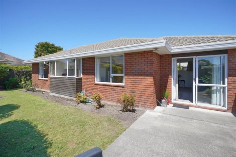 Photo of property in 46b Daniels Road, Redwood, Christchurch, 8051