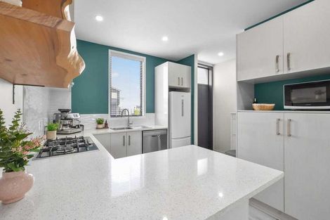 Photo of property in 14 Dignity Street, Papakura, 2110