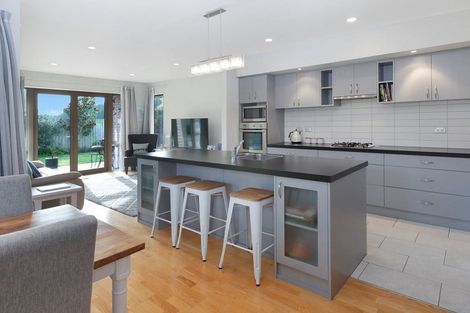 Photo of property in 43 Ruahine Place, Parklands, Christchurch, 8083