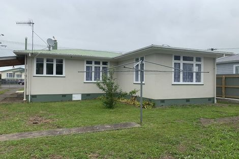 Photo of property in 42 High Street, Marton, 4710