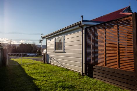 Photo of property in 15 Lincoln Road, Carterton, 5713