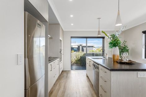 Photo of property in 9 Karearea Avenue, Kenepuru, Porirua, 5022