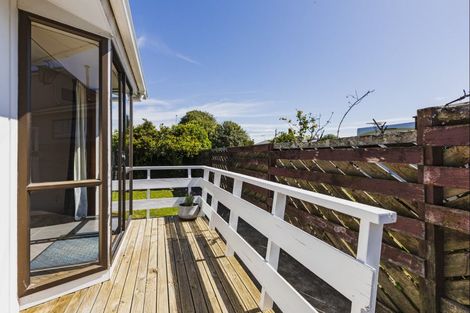 Photo of property in 124a Charles Street, Westshore, Napier, 4110