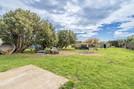 Photo of property in 31 Chalmers Road, Greenhills, Invercargill, 9877