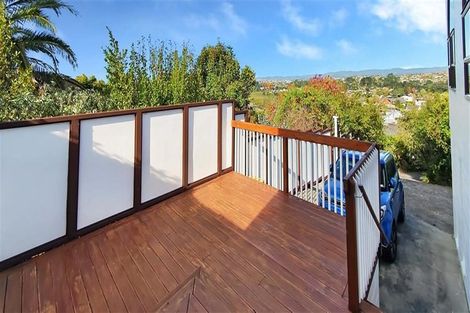 Photo of property in 11 Da Vinci Place, West Harbour, Auckland, 0618