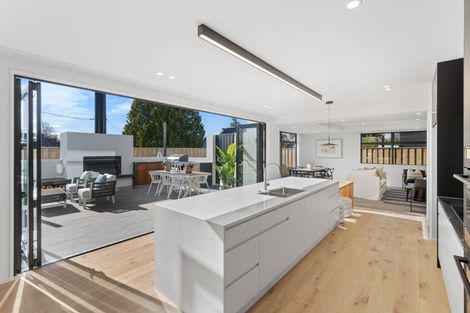 Photo of property in 6 Clifford Avenue, Merivale, Christchurch, 8014