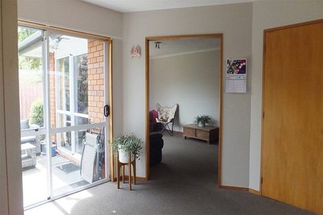 Photo of property in 1/5 Tuscany Place, Beckenham, Christchurch, 8023