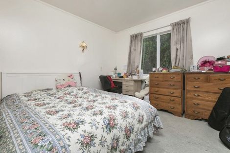 Photo of property in 8a Nutsey Avenue, Northcote, Auckland, 0627