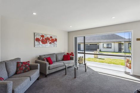 Photo of property in Georgia Estate, 49/3 Georgia Grove, Paraparaumu, 5032