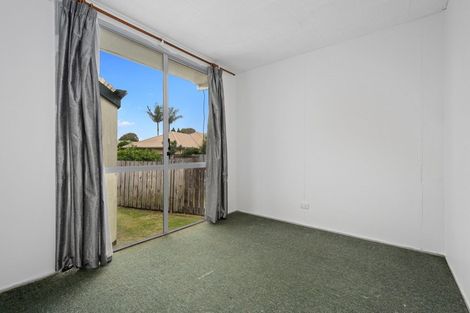 Photo of property in 8 Doncaster Drive, Papamoa Beach, Papamoa, 3118