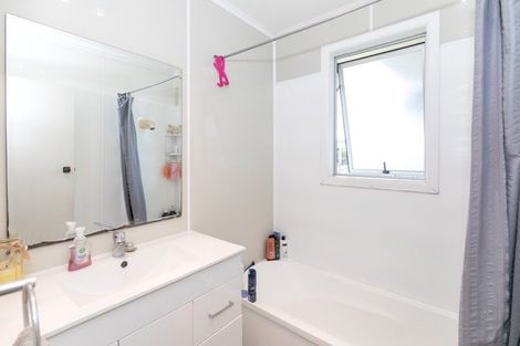 Photo of property in 18 Saxbys Road, Glenview, Hamilton, 3206