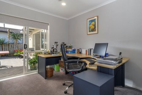 Photo of property in 37 Beaumaris Boulevard, Bethlehem, Tauranga, 3110
