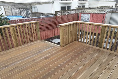 Photo of property in 10a Stone Street, Miramar, Wellington, 6022