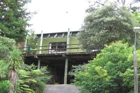 Photo of property in 39 Rosecamp Road, Beach Haven, Auckland, 0626