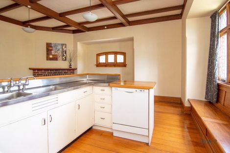 Photo of property in 353 Featherston Street, Palmerston North, 4414