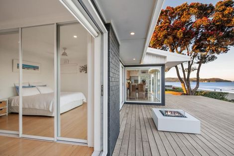 Photo of property in 305 Hibiscus Coast Highway, Orewa, 0931