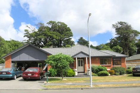 Photo of property in 23 Carlow Grove, Birchville, Upper Hutt, 5018