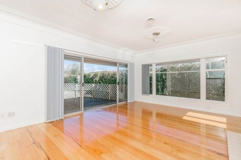 Photo of property in 2/1280 New North Road, Avondale, Auckland, 1026