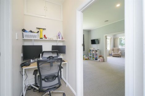 Photo of property in 7 Bull Street, Bulls, 4818