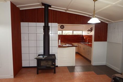 Photo of property in 7 Fergusson Street, Marton, 4710