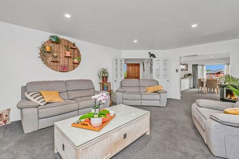 Photo of property in 6 Oldham Place, Darfield, 7510