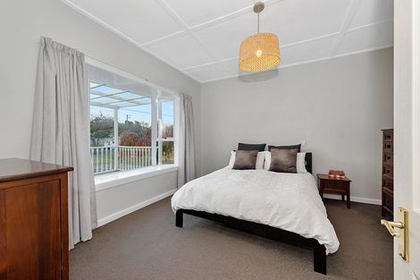 Photo of property in 11 Windsor Road, Maeroa, Hamilton, 3200