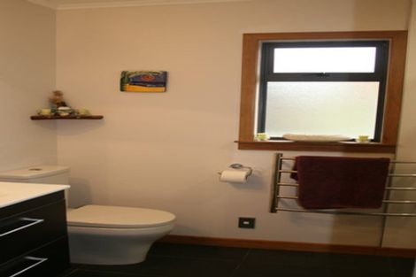 Photo of property in 36 Fitzroy Road, Fitzroy, New Plymouth, 4312